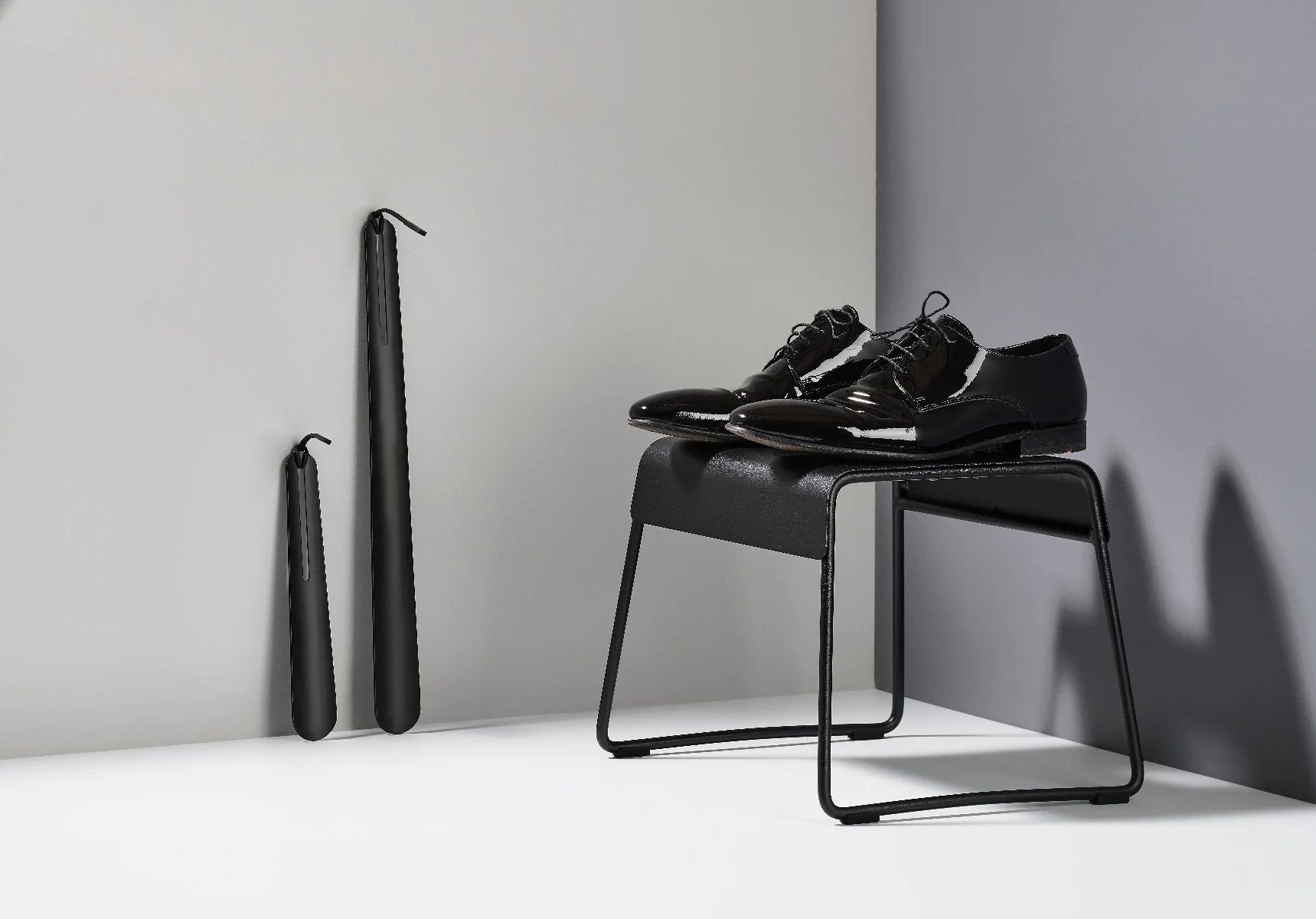 Zone  Skohorn, sort - 45 cm