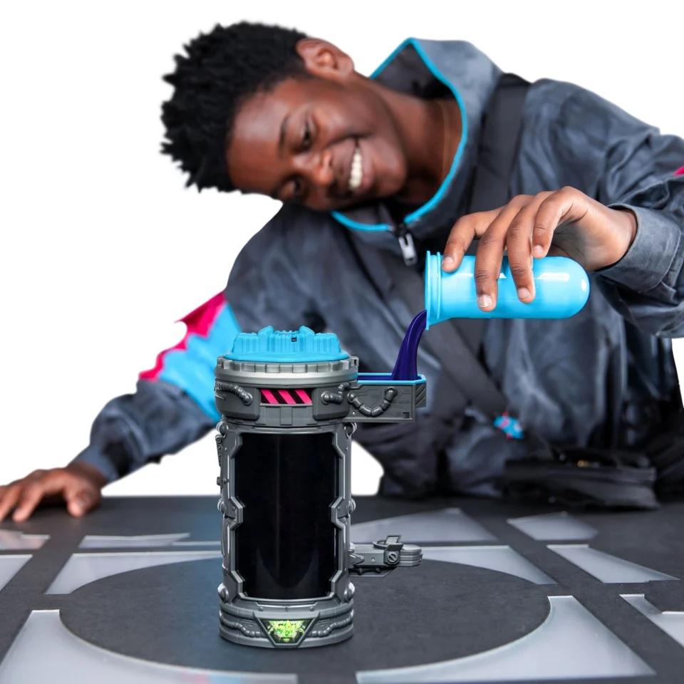 MR. BEAST LAB - Mutator Action Figur -Iconic Panther