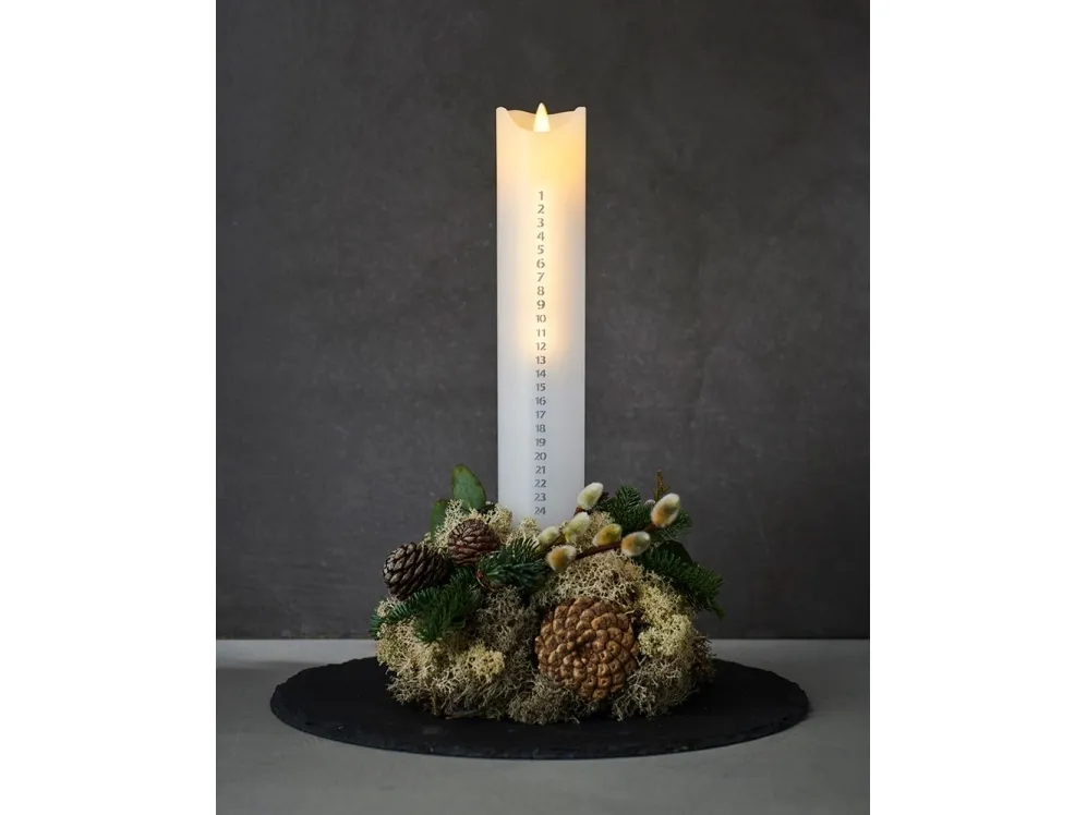 Sirius Sara Kalenderlys - Hvid Med Sølv Tal - H 29 cm