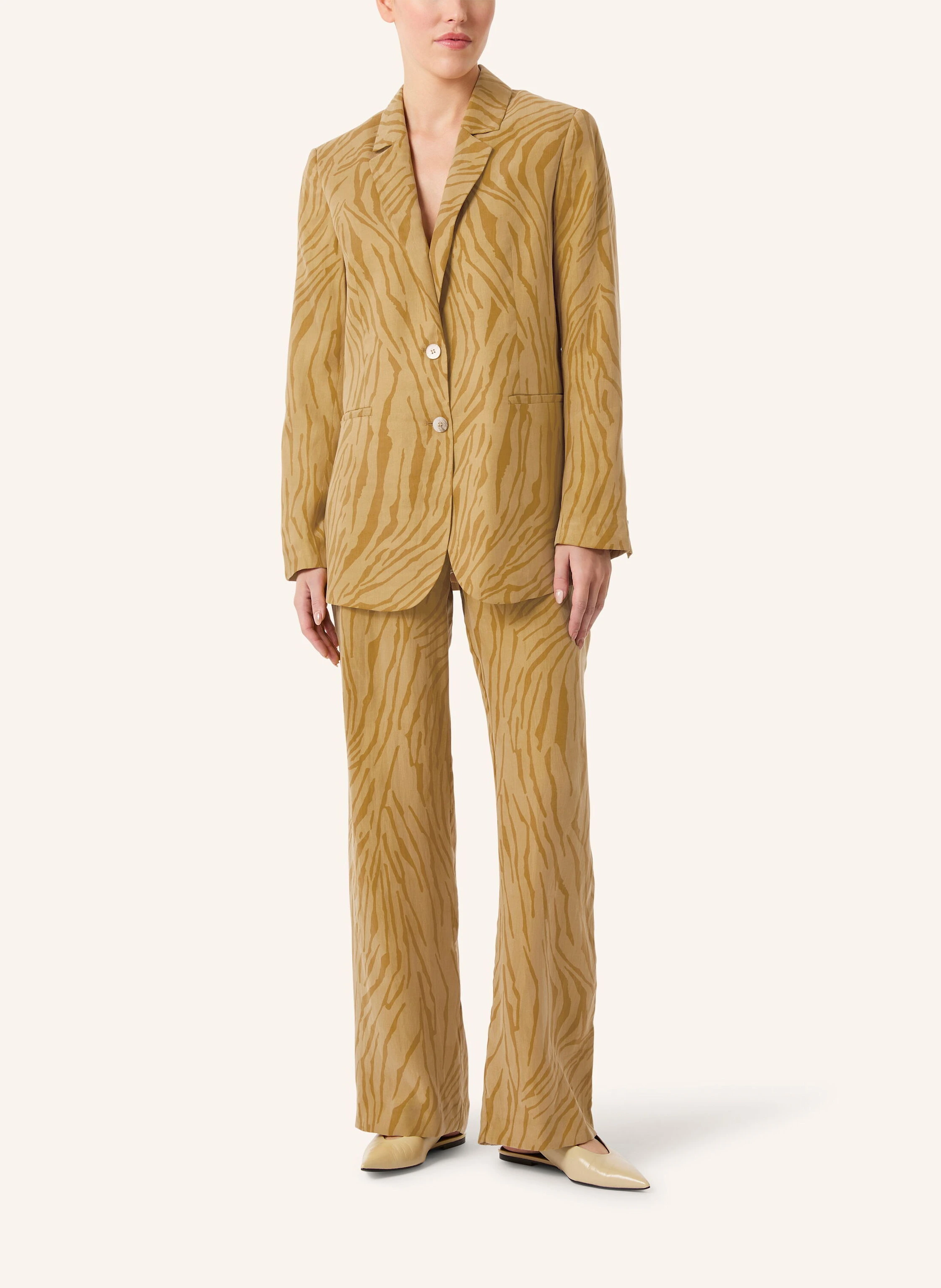 Malej Blazer