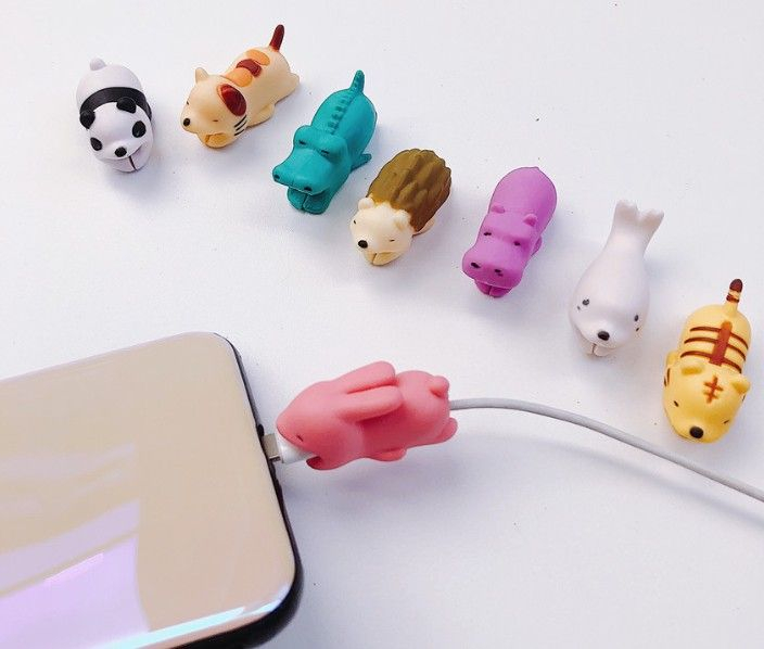 Telefoon in de Shell - Dierenkabelbeschermer (verschillende ontwerpen)