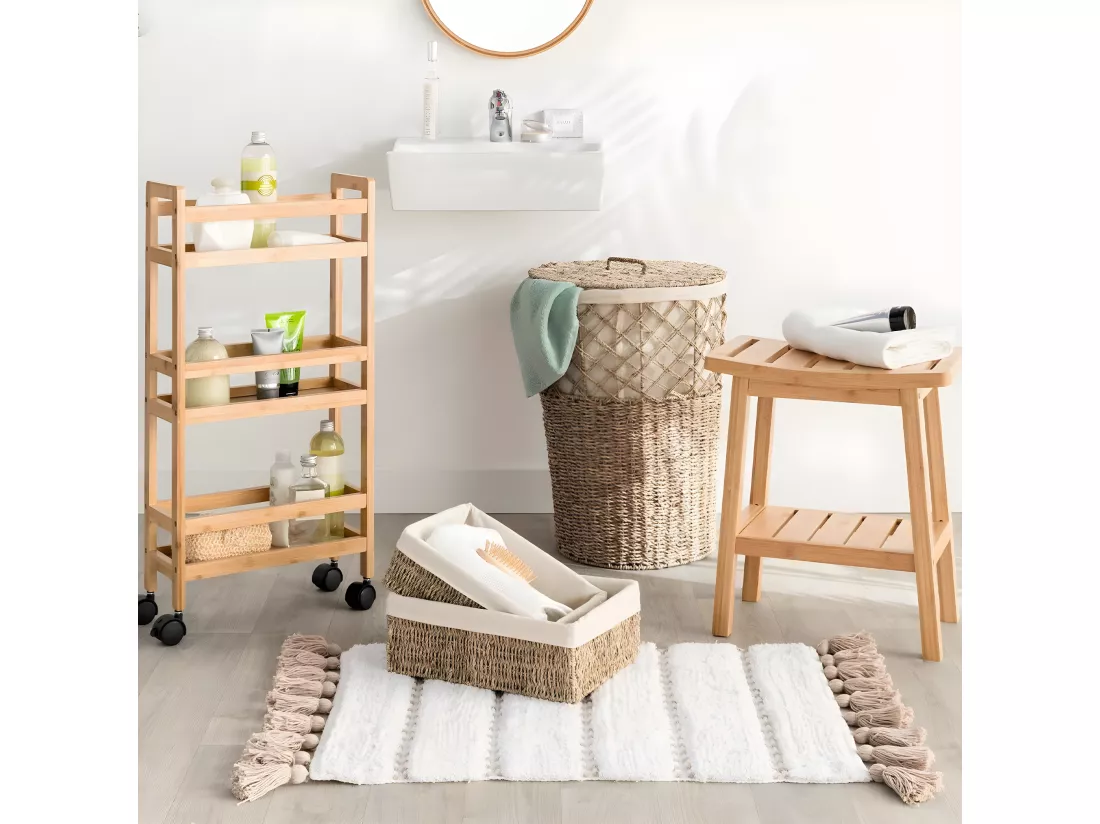 Tapis de Salle de bain Taupe en Coton avec pompons 50 x 75 cm