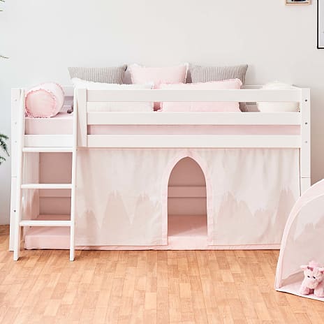 Hoppekids Winter Wonderland pude med flæser - Hvid og rosa