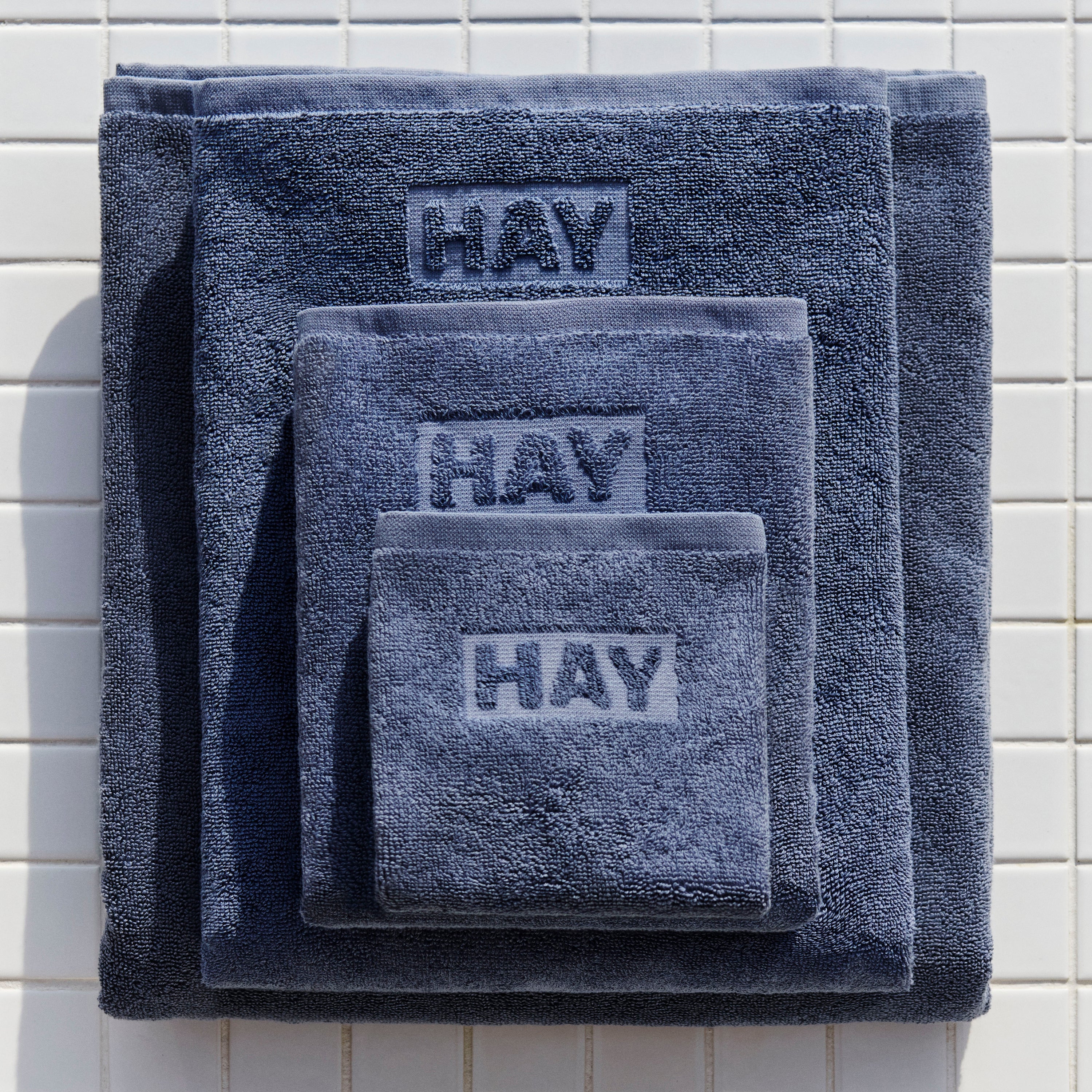 HAY Mono Handdoek L 140 x B 70 cm  - Staal Blauw