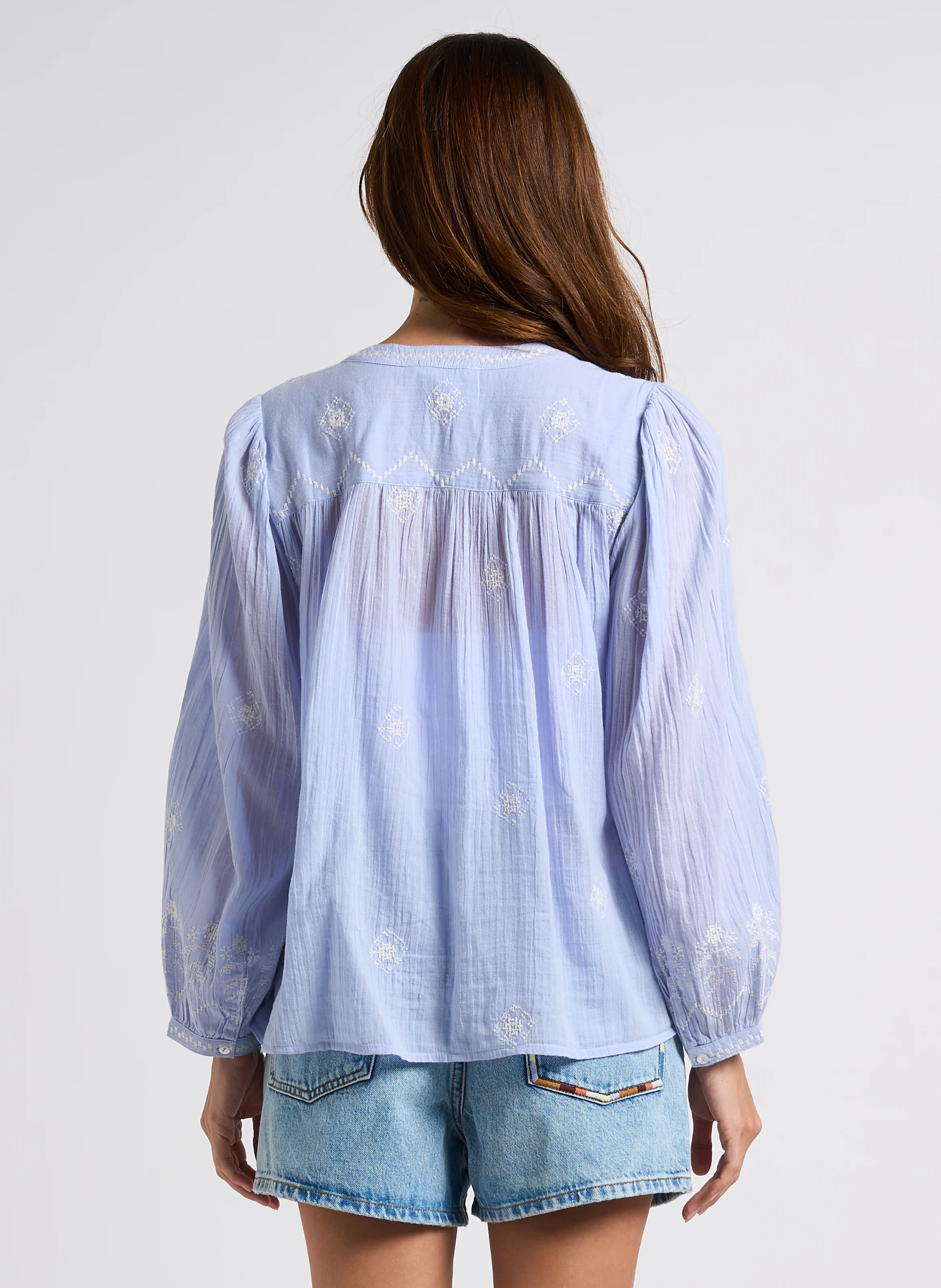 DUHA - Blouse droite brodée en coton | Bleu