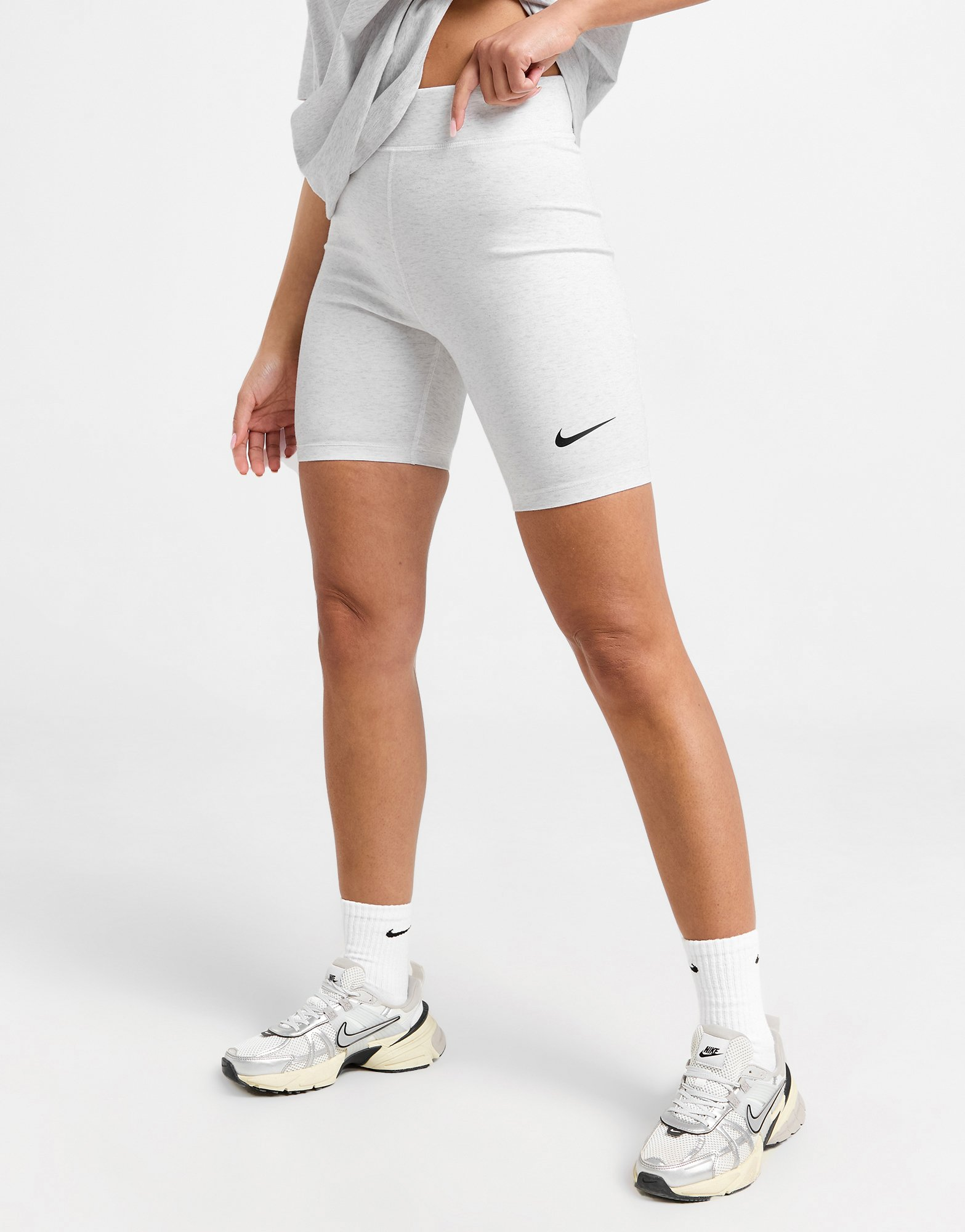 Nike Short Cycliste Core Swoosh Femme