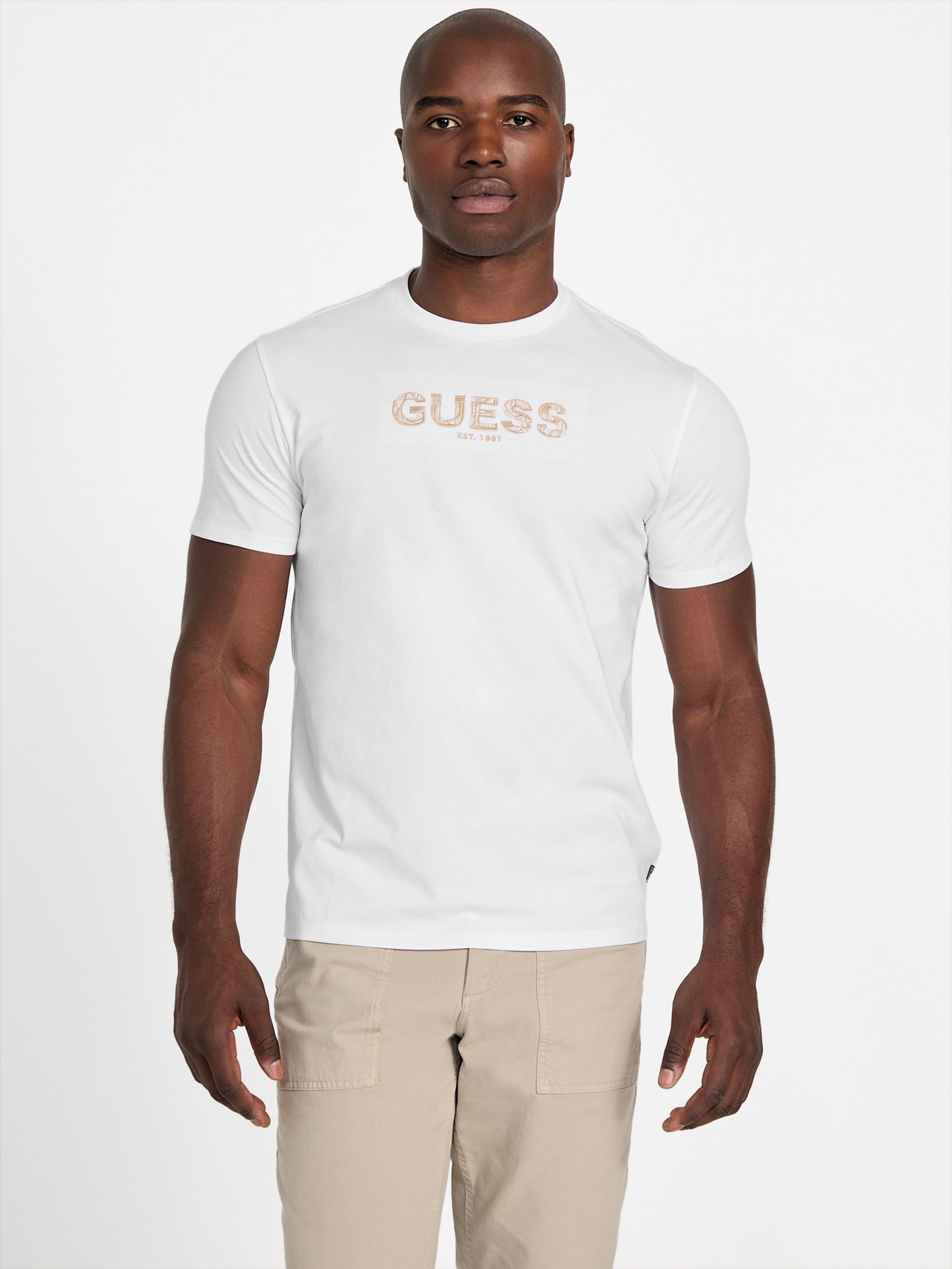 Camiseta Eco Bordada Exclusiva