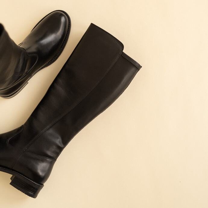 Bottes hautes  en cuir noir et stretch