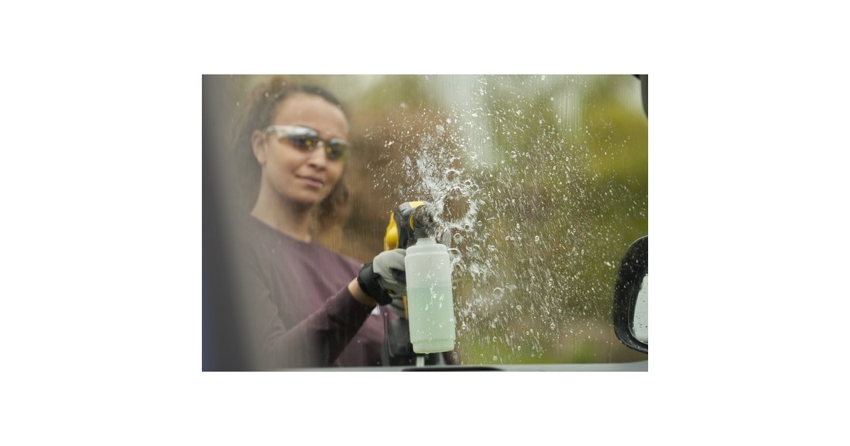 StanleyFATMAX V20 18V hogedrukreiniger  (Geel/zwart, Accu en lader inbegrepen)