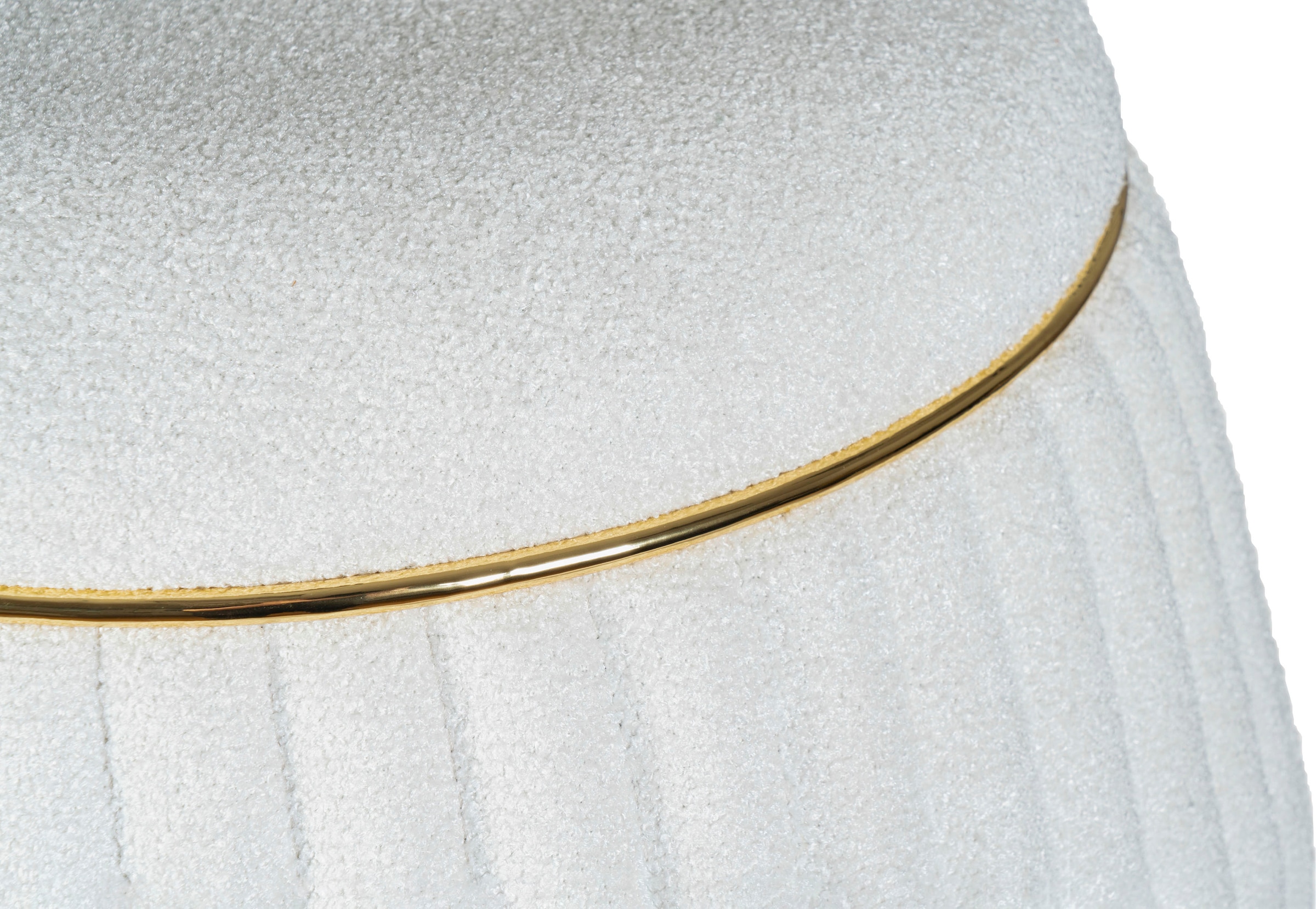 Kayoom Sitzhocker »Hocker Doric, trendiger Look, ästhetische Farbgebung, schöne Steppung« 1 Stk. tlg. komfortabel, hochqualitativ, pflegeleicht, in vielen Räumen zuhause