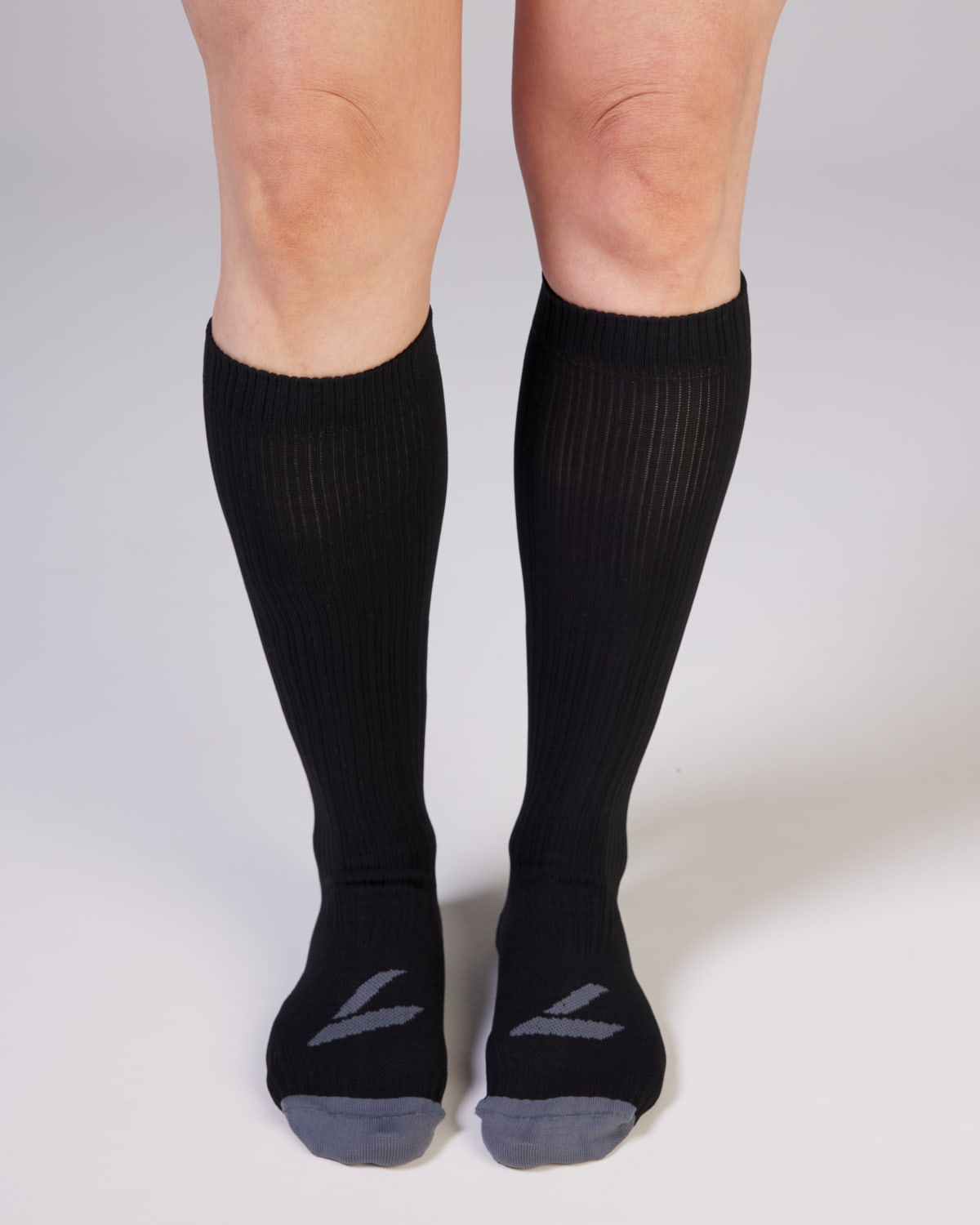 LEVITY Comp Sock Black