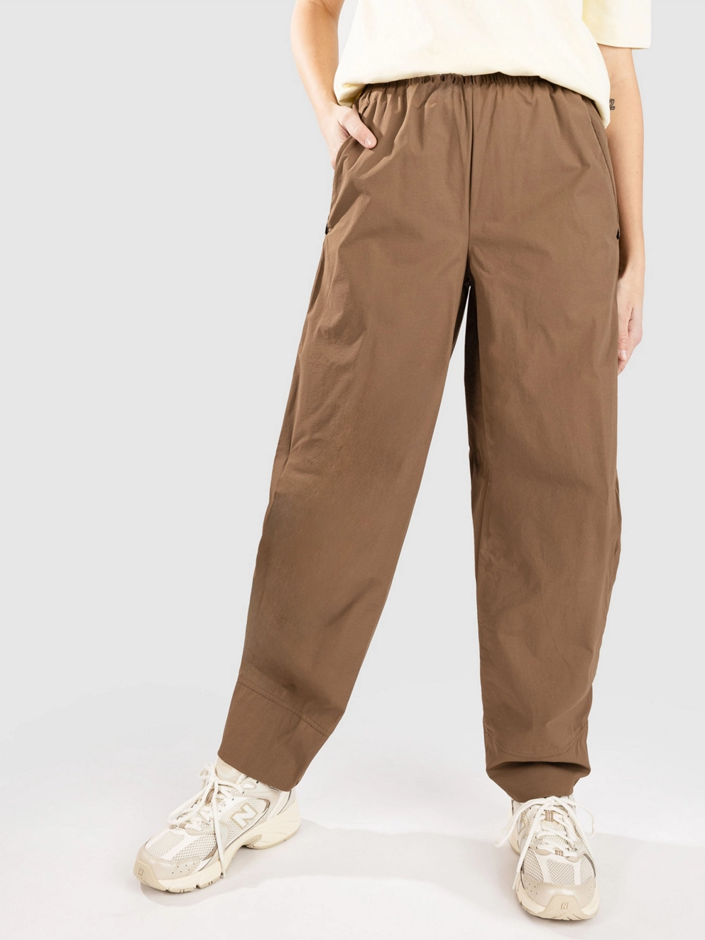 SOS Mayon Pants shitake