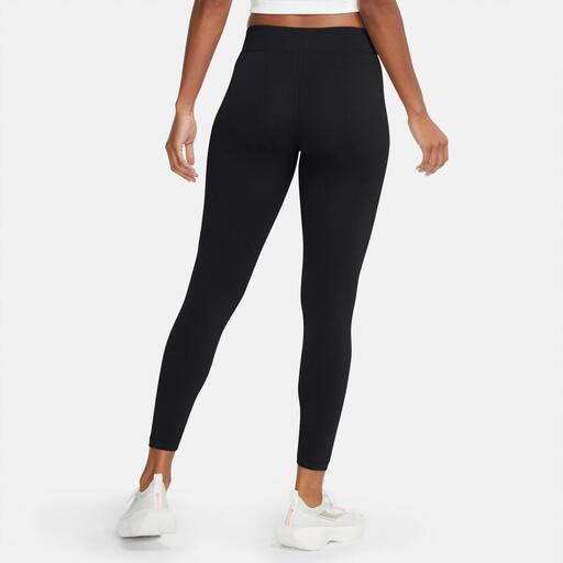 Nike Sportswear Essential