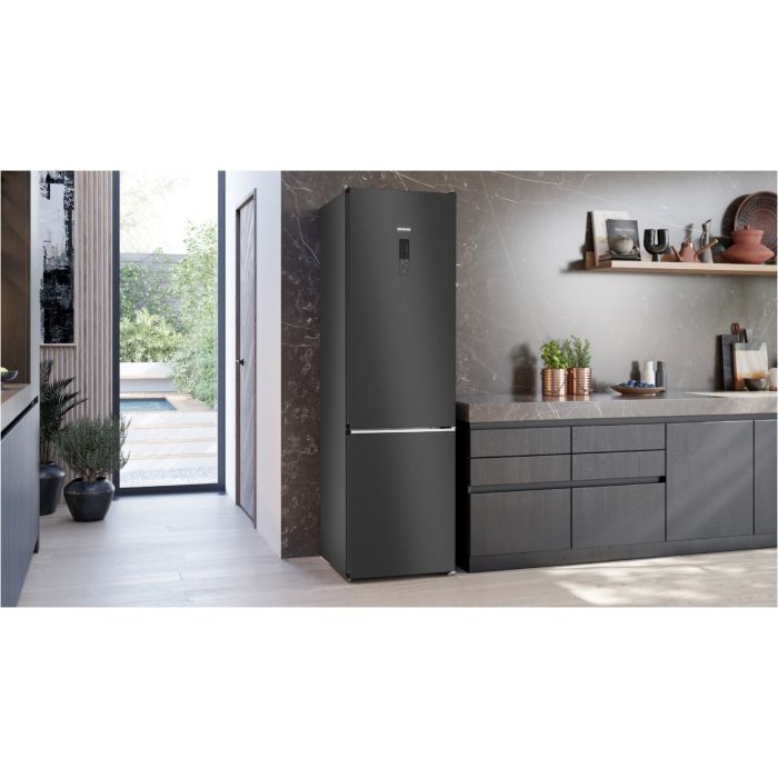 Siemens Kühl-Gefrierkombination iQ500 KG39NEXCF Black Steel