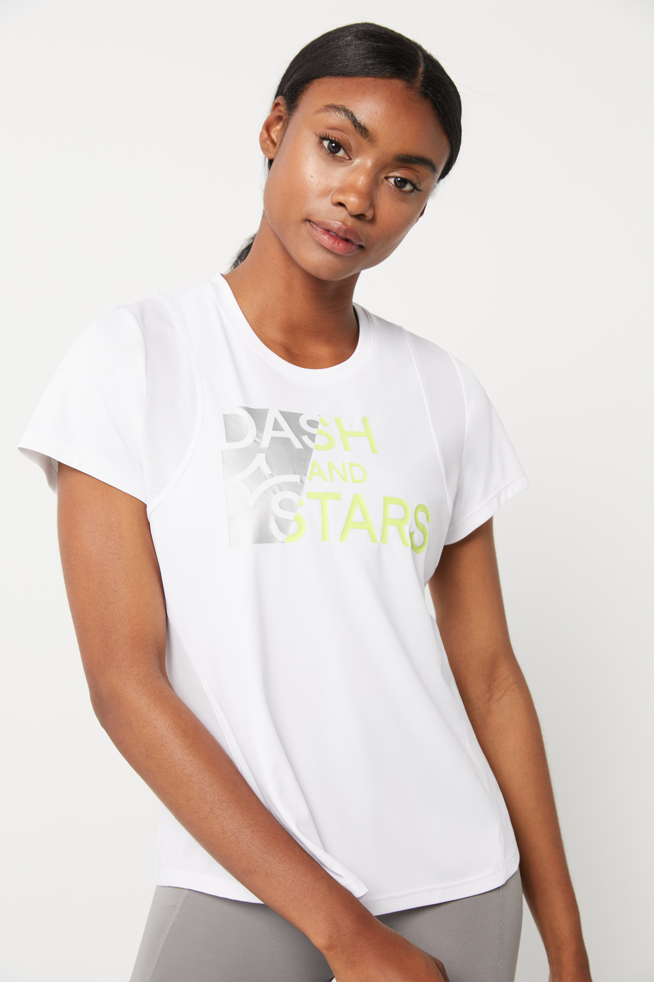 camiseta branca técnica feminina