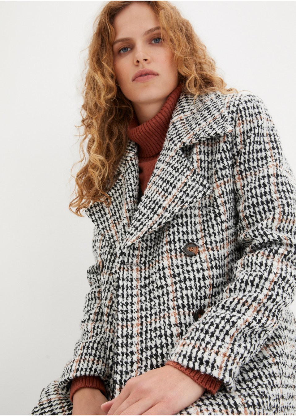Manteau en bouclé à motif pied-de-poule