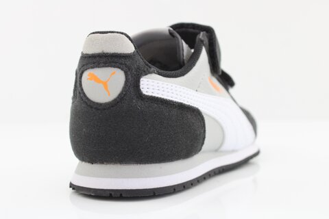 PUMA Sneaker