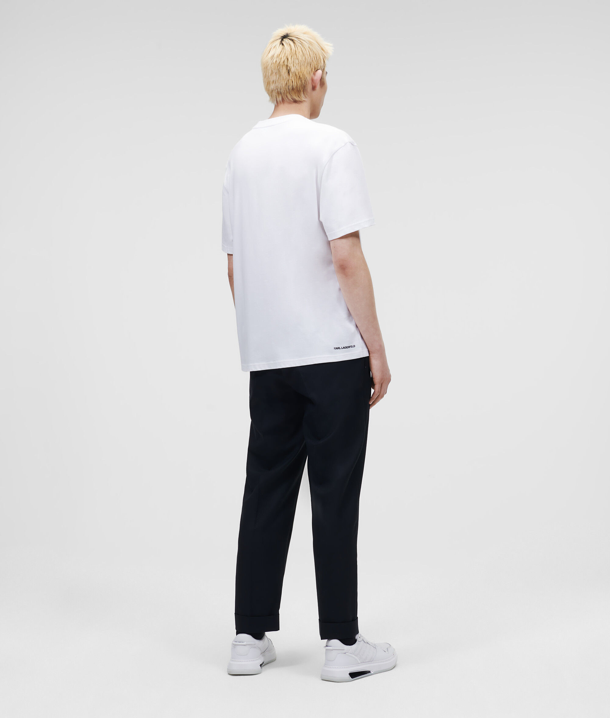 T-SHIRT EN SIMILI-CUIR AVEC LOGO KARL