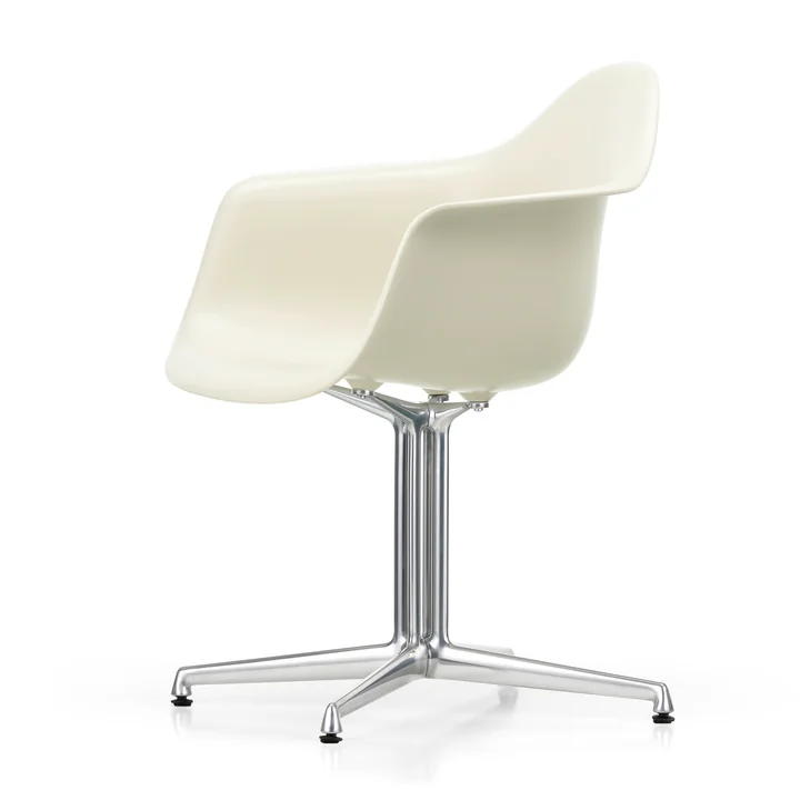Vitra - Eames Plastic Armchair DAL RE, poliert / kieselstein (Filzgleiter basic dark)