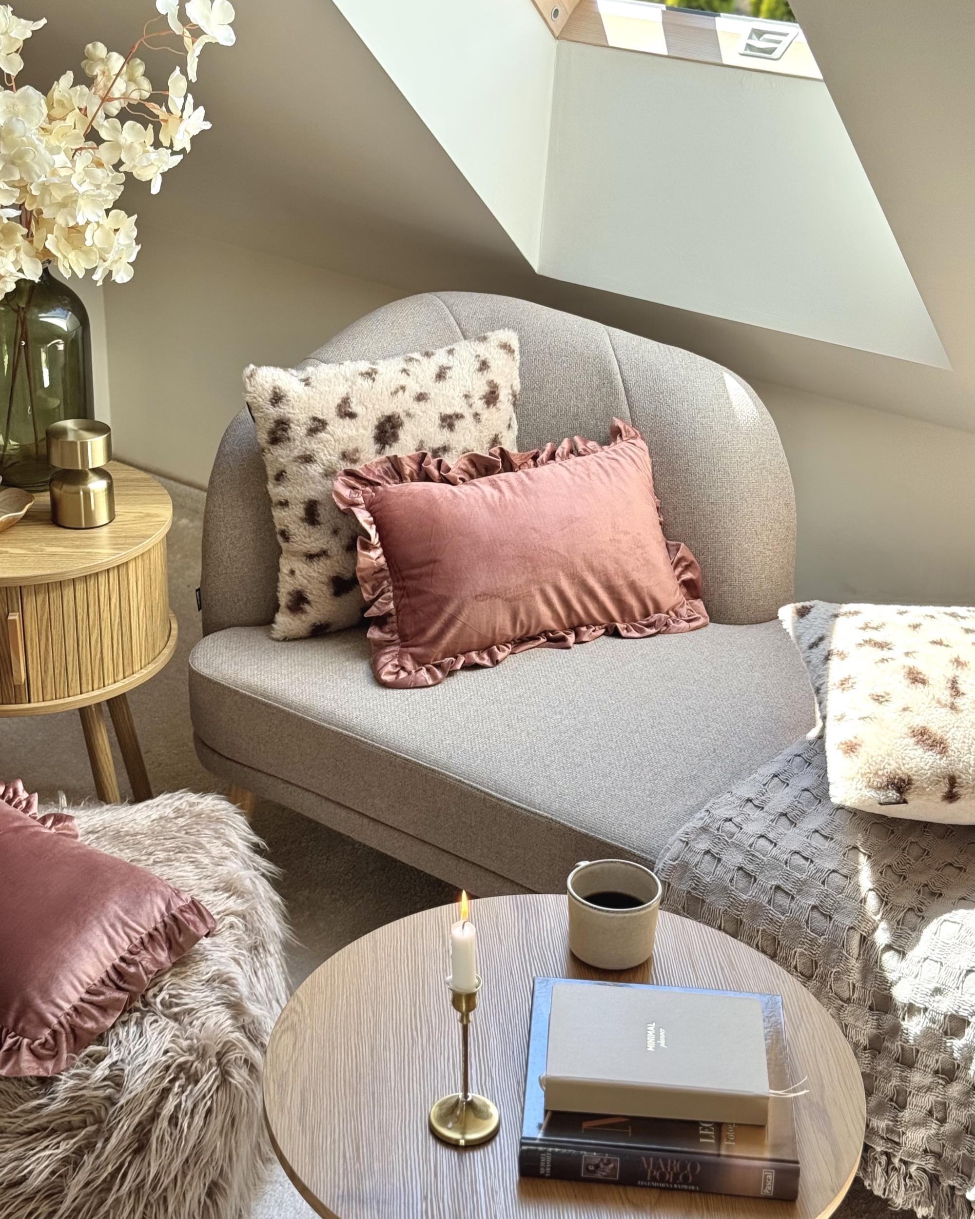 Set van 2 sierkussens KASRA Nepbont 45 x 45 cm Lichtbeige abstract patroon