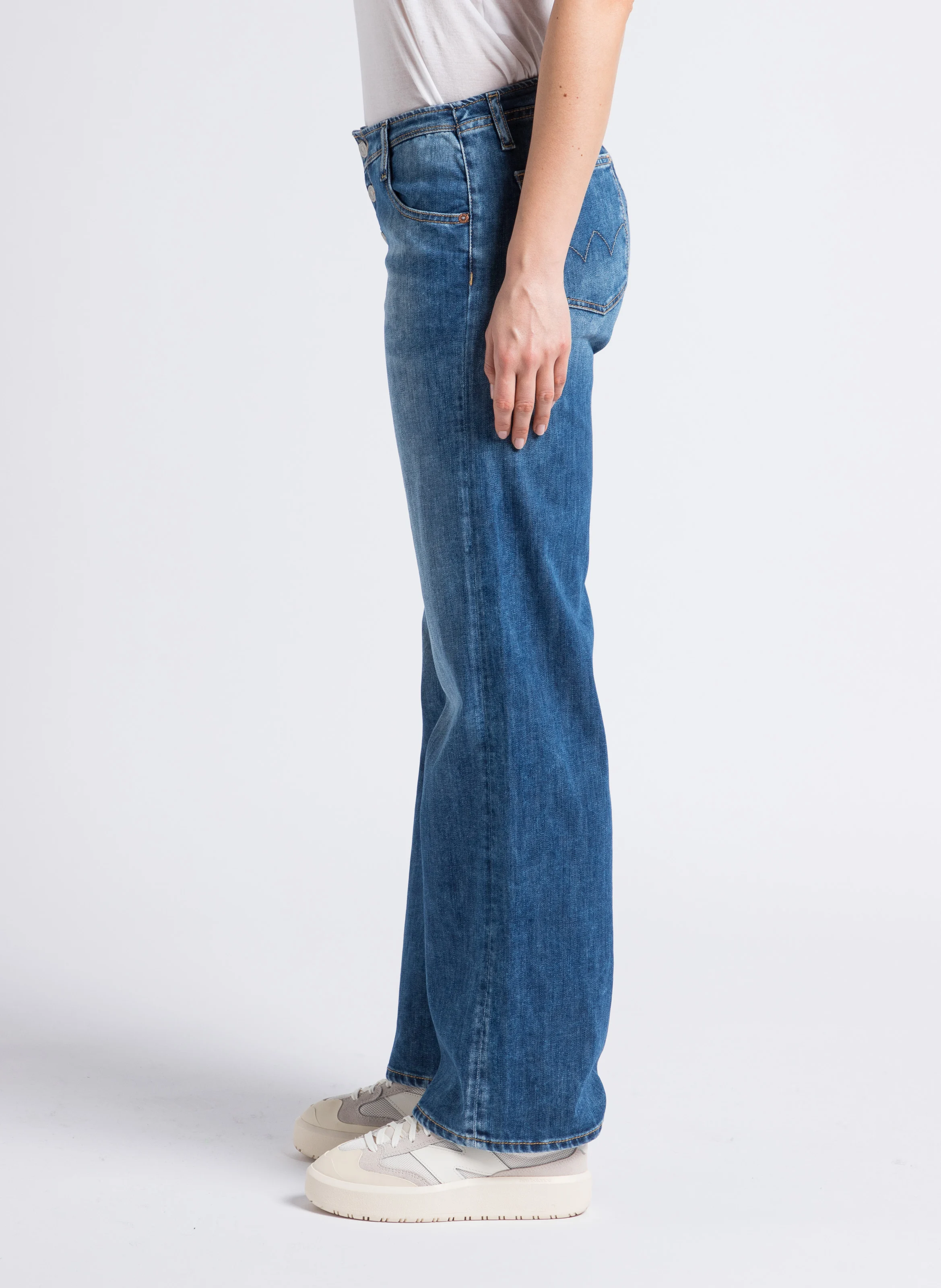 LAURYN - Jean large en coton mélangé | Bleu