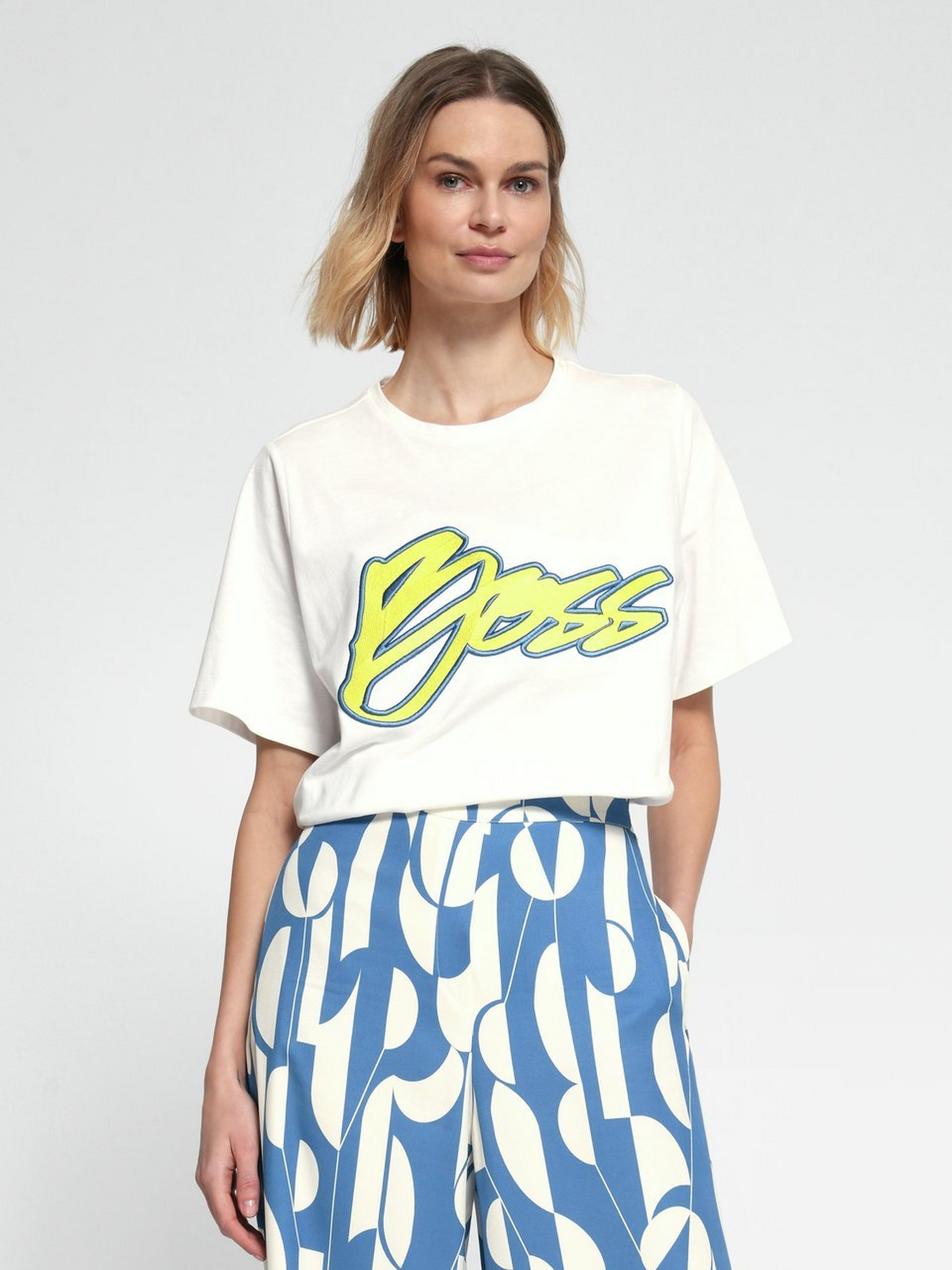 Rundhals-Shirt im Oversized-Style
