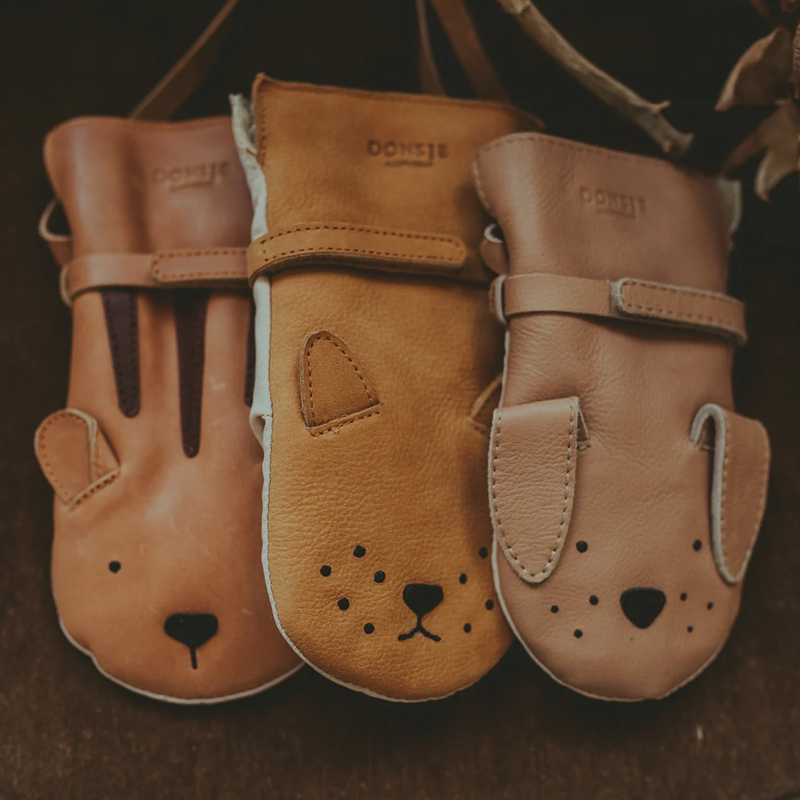 Kapi Classic Mittens | Dog | Light Rust Leather