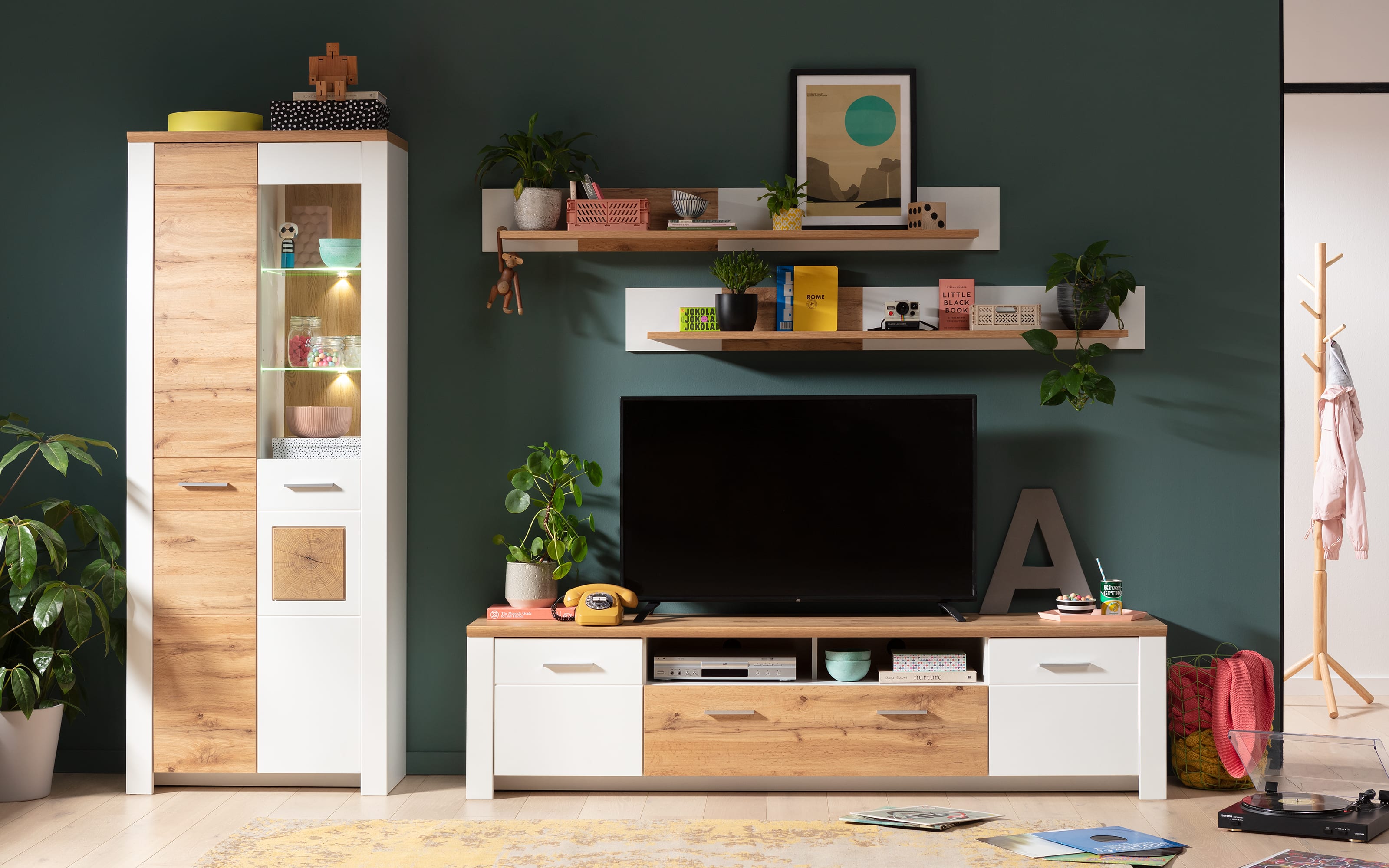 TV-Unterteil Matera, weiß/Altholz-Nachbildung, 209 cm