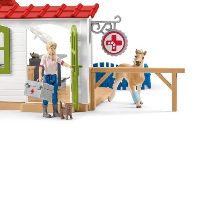 FARM WORLD - Tierarzt-Praxis mit Haustieren