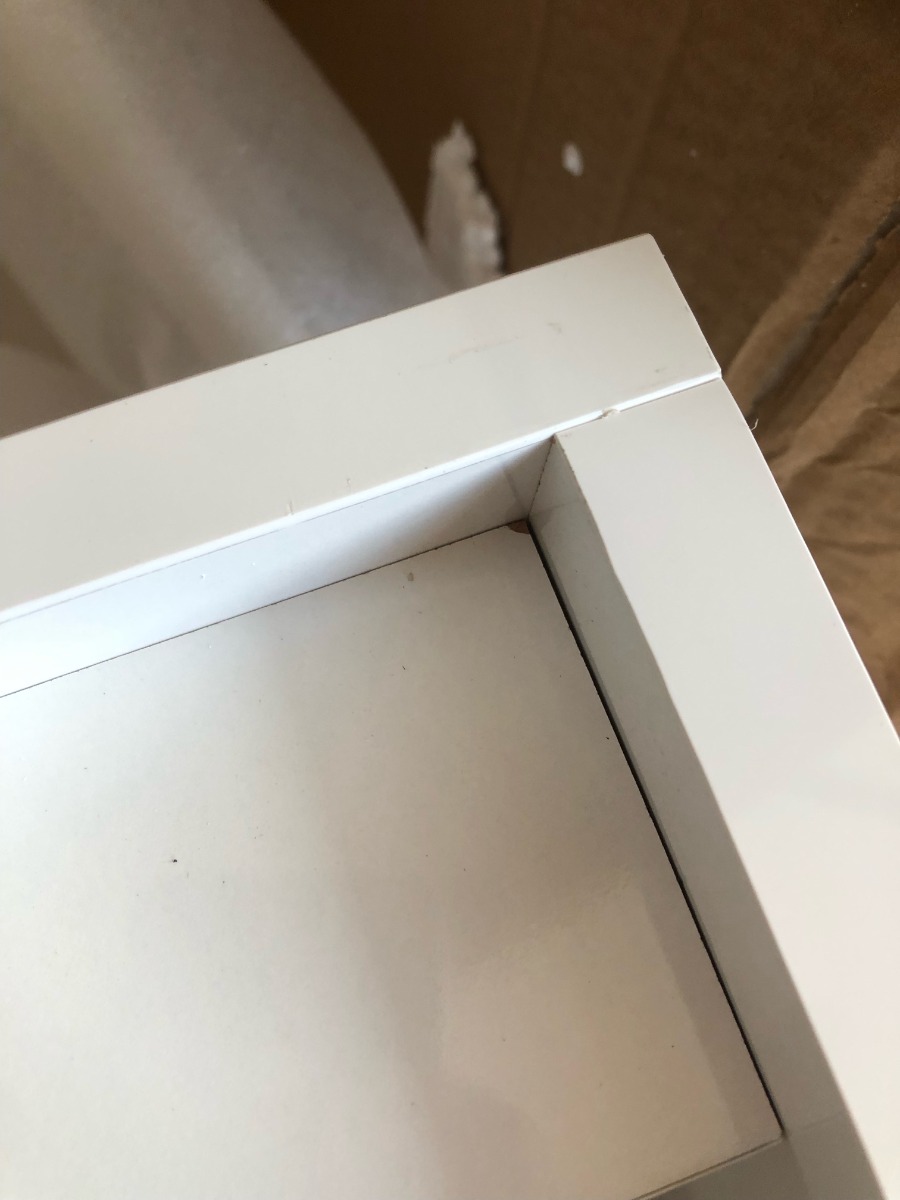 SCHADEMODEL: SaniGoods Sally Kolomkast 135cm Wit Glans
