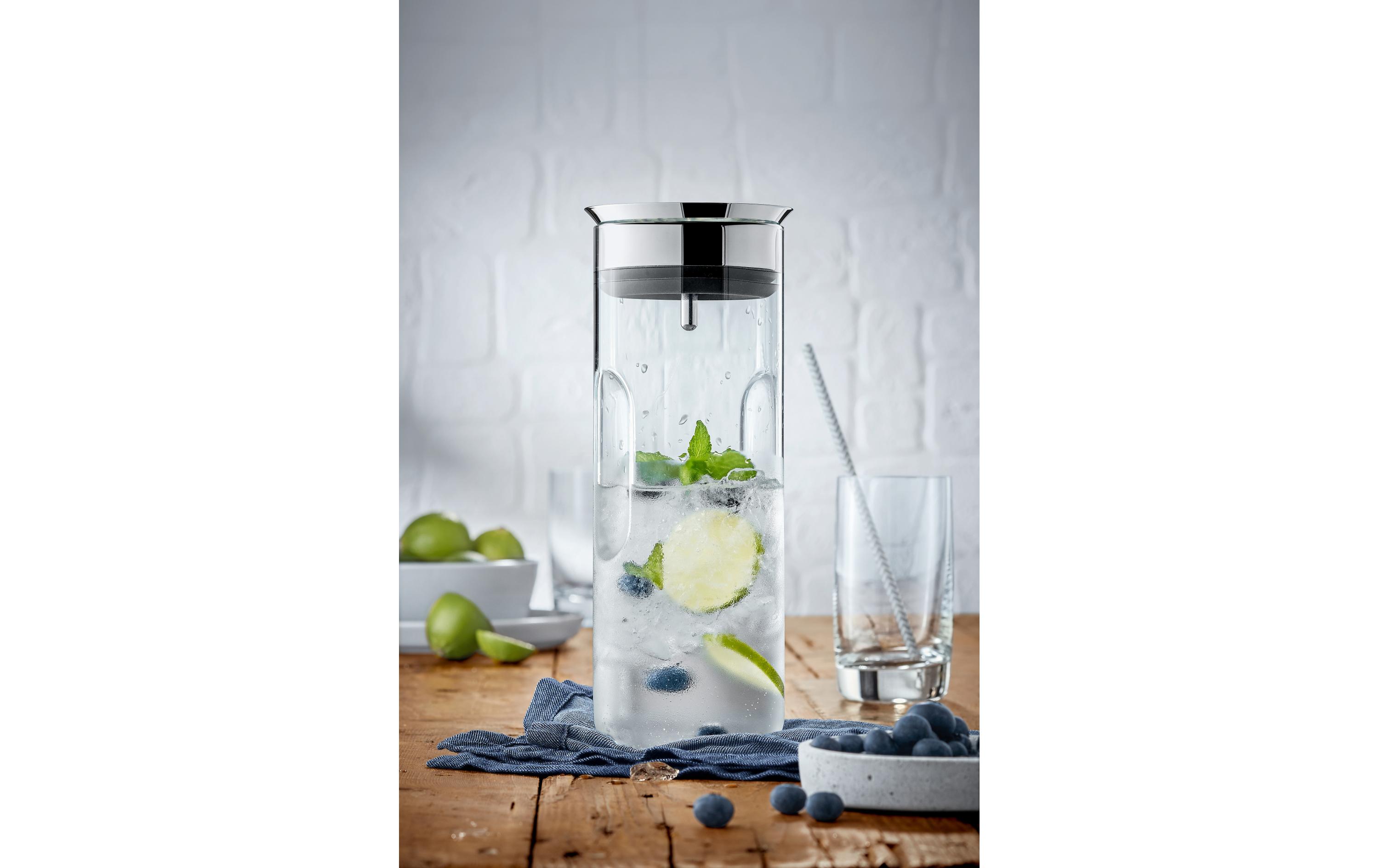 Karaffe Motion 0.8 l, TransparentWasserkaraffe mit Kippmechanismus