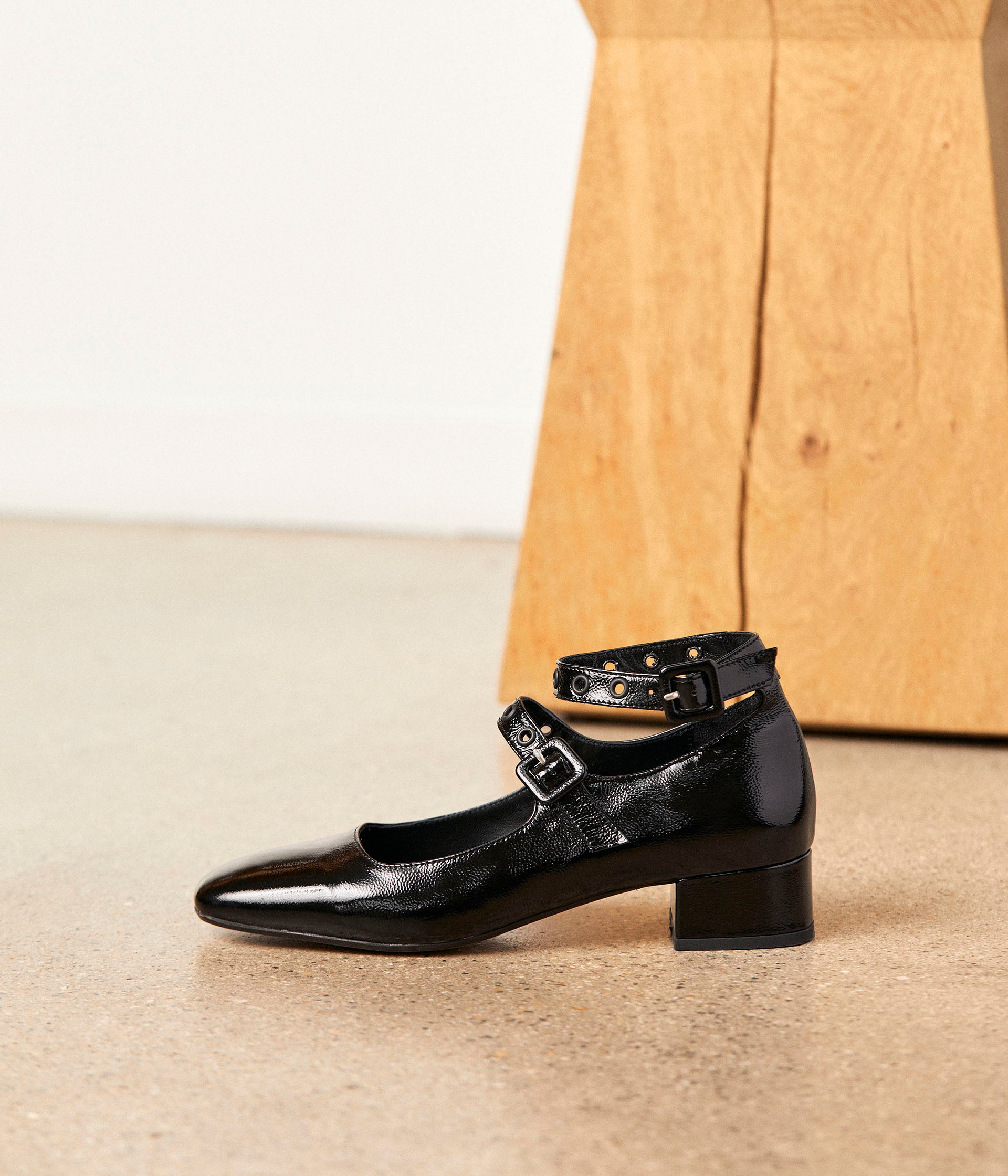 Babies vernies noires Aurea