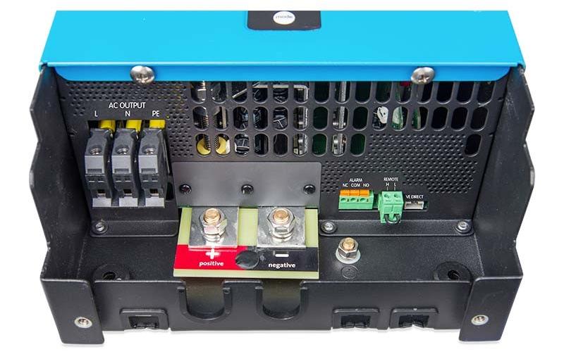 Wechselrichter Phoenix Inverter Smart 48 V 5000 VA<br>Wechselrichter mit ECO-Modus, hoher Einschaltleistung und maximalem Wirkungsgrad von 96%