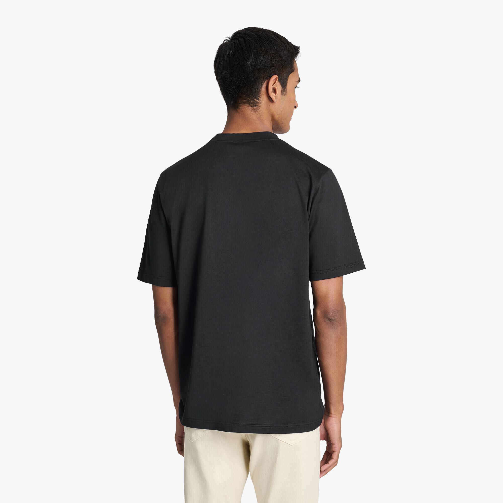 T-Shirt Avec Detail En Cuir