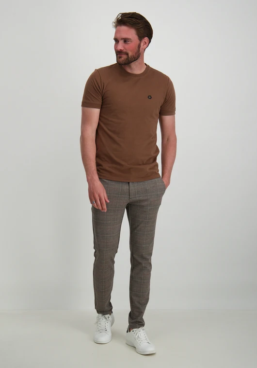 No Excess T-shirt 24360475