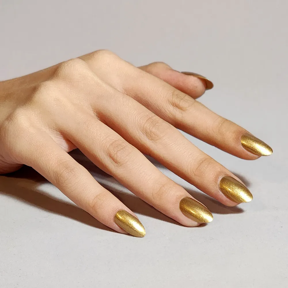 CND Vinylux It's Getting Golder 458 - 15 ml.