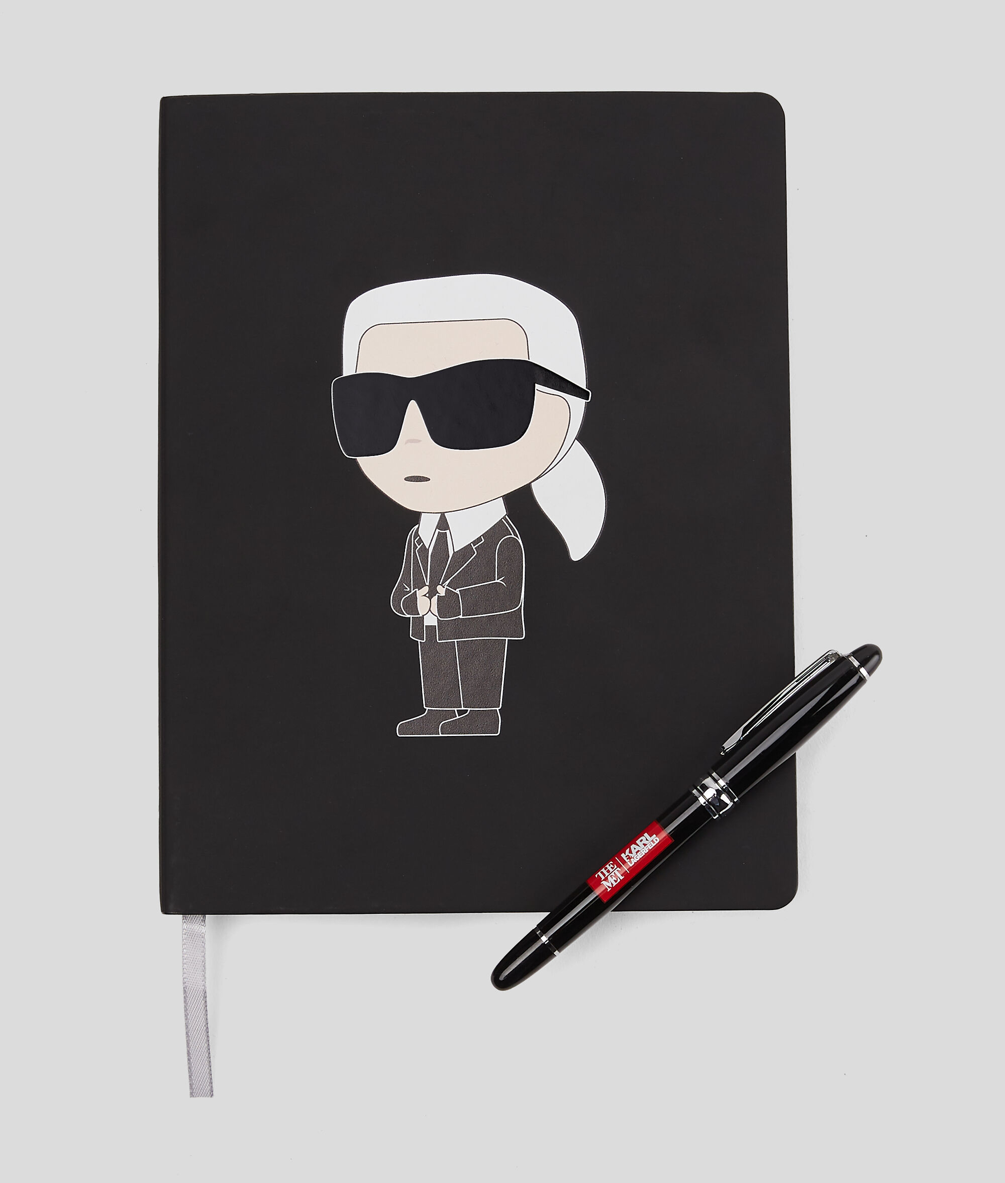 ENSEMBLE CARNET ET STYLO KARL IKONIK KL X THE MET