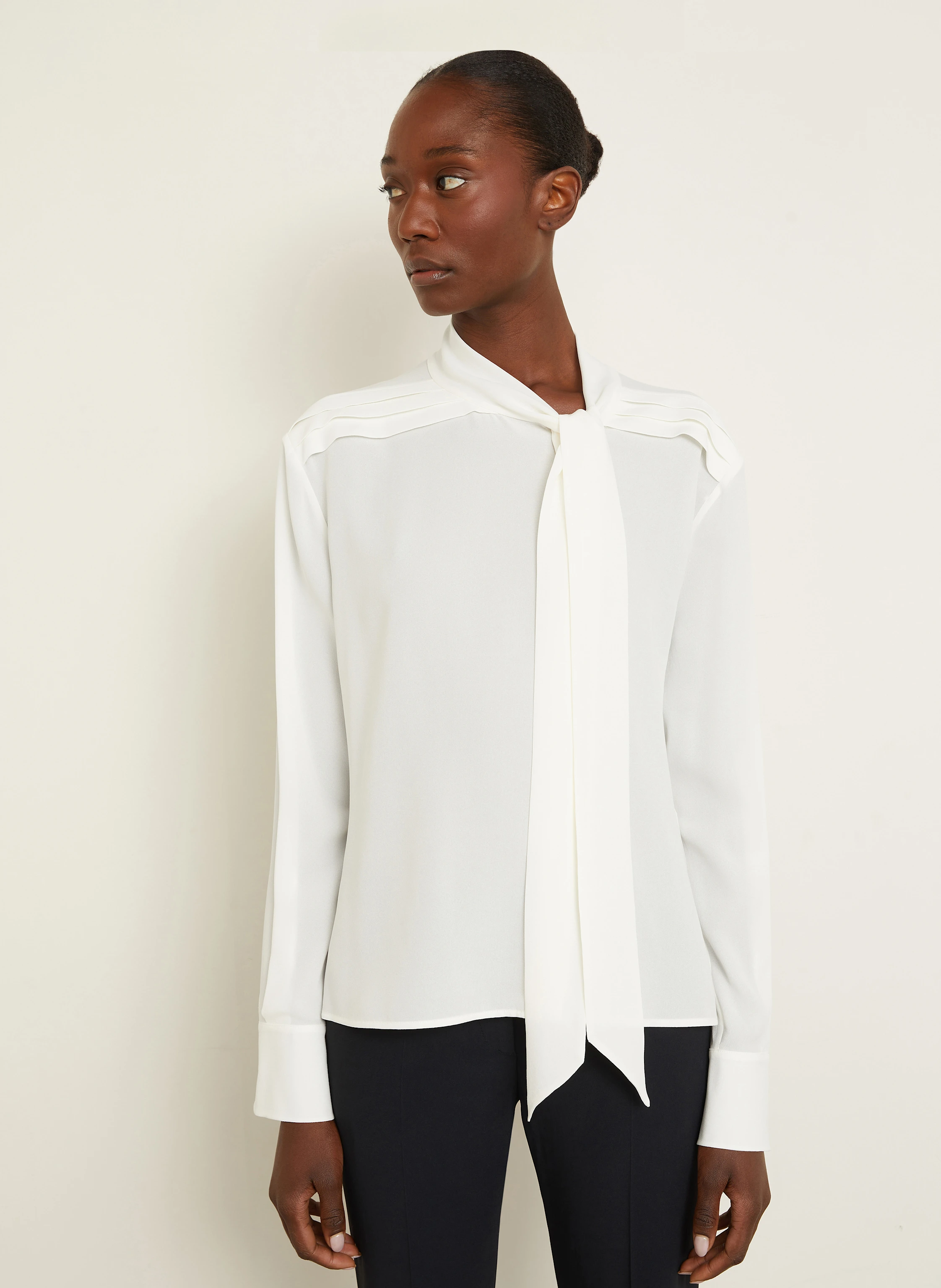 Alexander McQUEEN Seidenbluse mit Schluppe