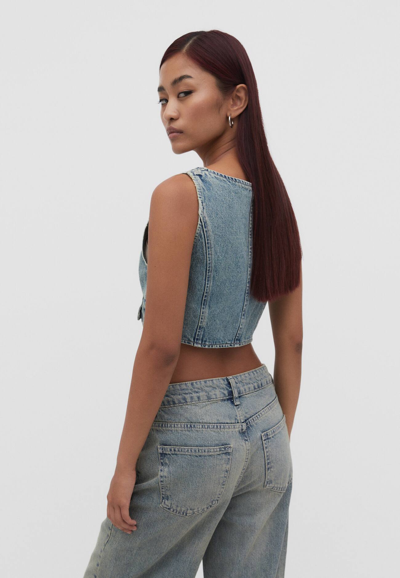colete jeans com botões