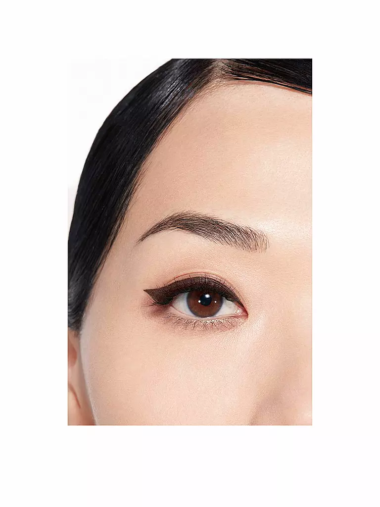 CHANEL LE LINER DE HOCHPRÄZISER FLÜSSIGER EYELINER ‒ LANGANHALTEND UND WASSERFEST 2.5ML braun