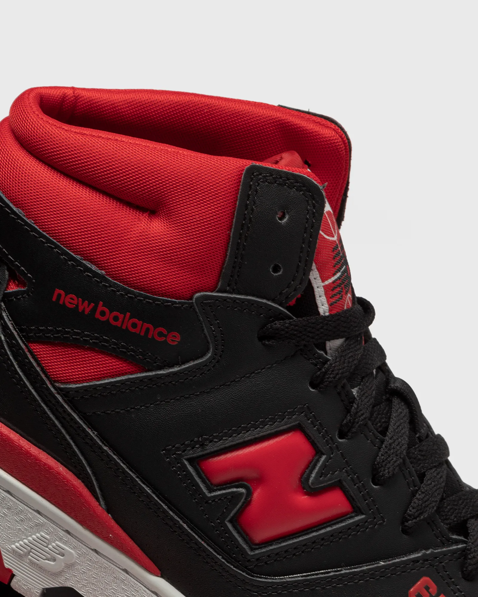 New Balance 650R BR