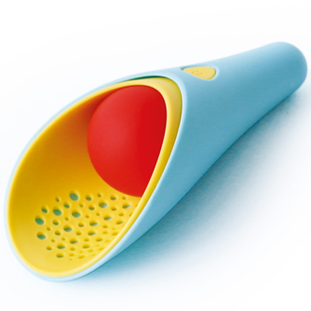 Quut schep met zeef en bal cuppi banana blue