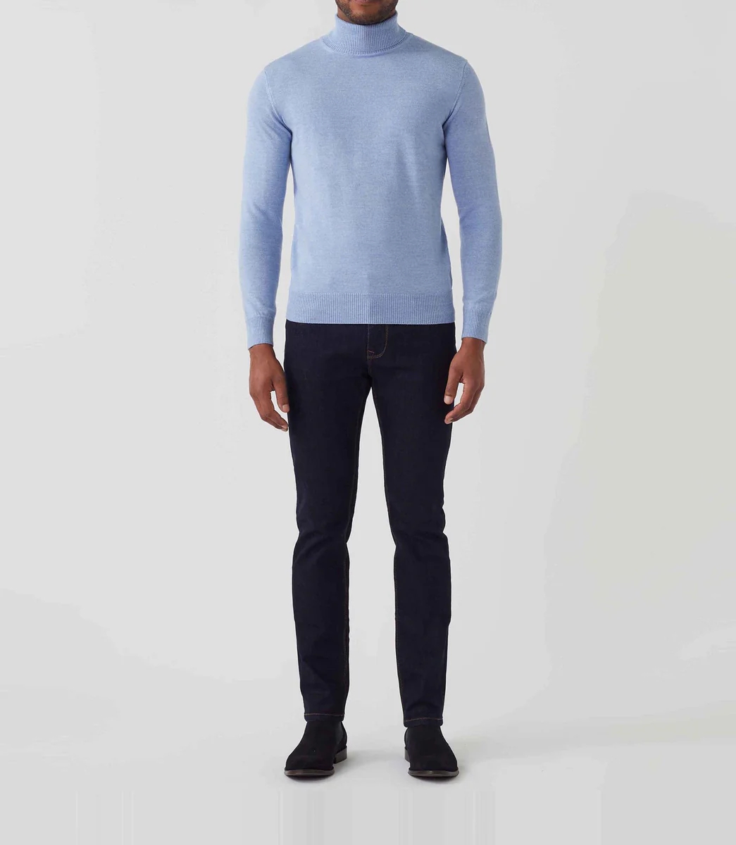 Pull col roulé bleu ciel 