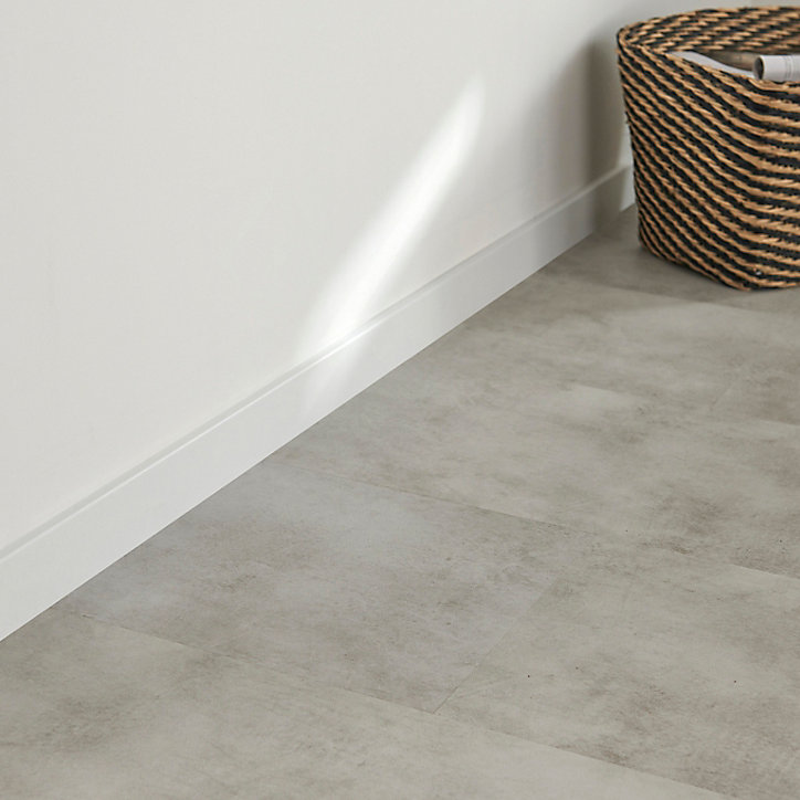 Plinthe Résine Blanc GoodHome 220 x 6 cm Décor 10