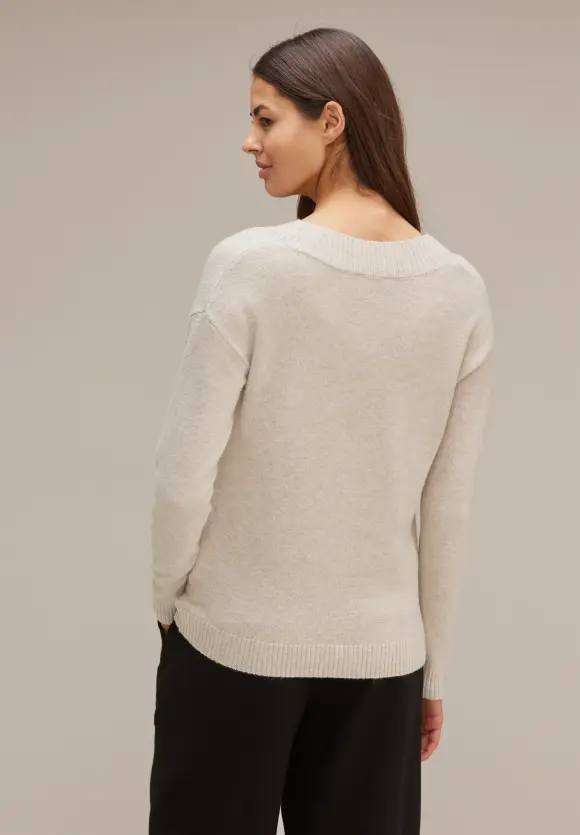 V-Ausschnitt Pullover - spring sand melange
