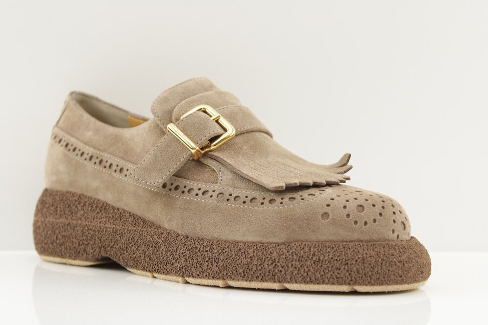 TRUMAN'S Slipper
