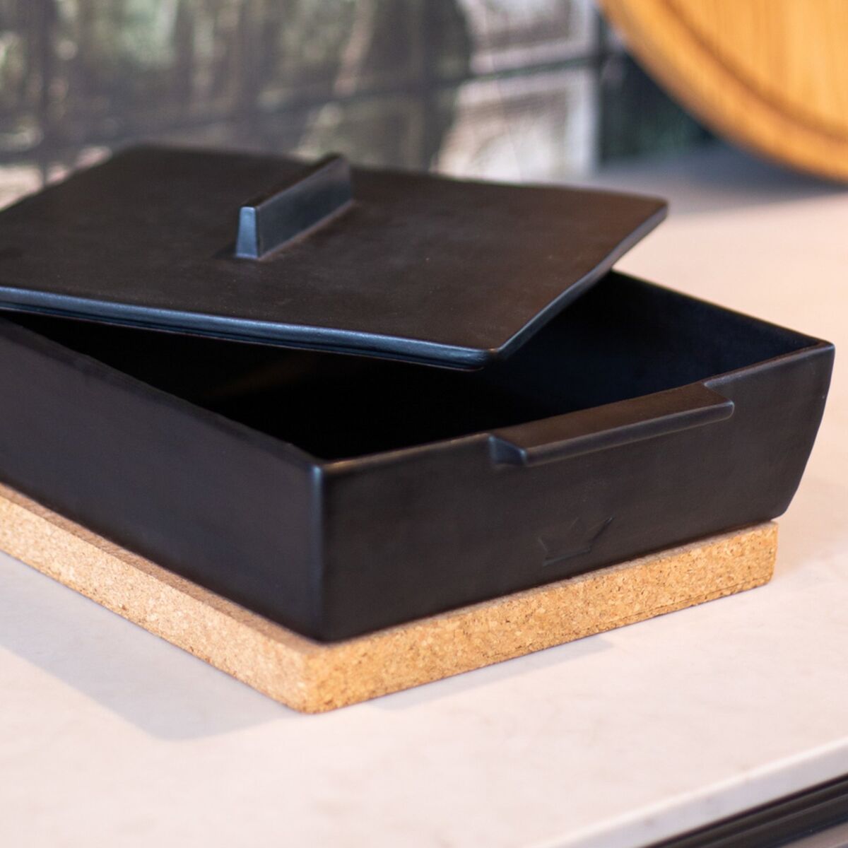 Ildfast form med lokk 27 x 24 x 10 cm, mattsvart