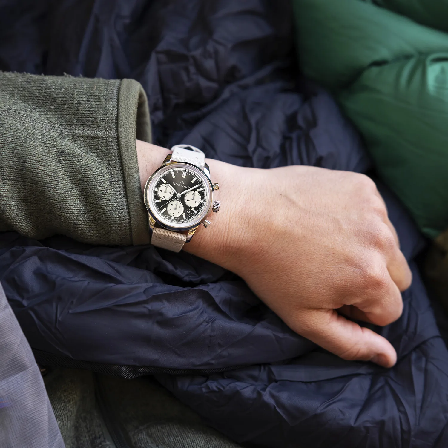 NORQAIN Freedom 60 Chrono N2201S22C/T221