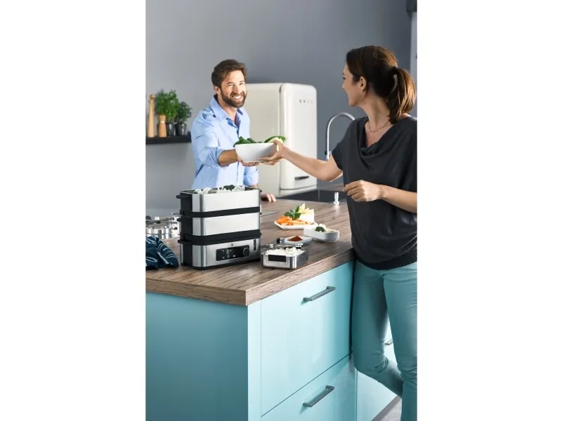 WMF KITCHENminis Vitalis E -höyrykeitin