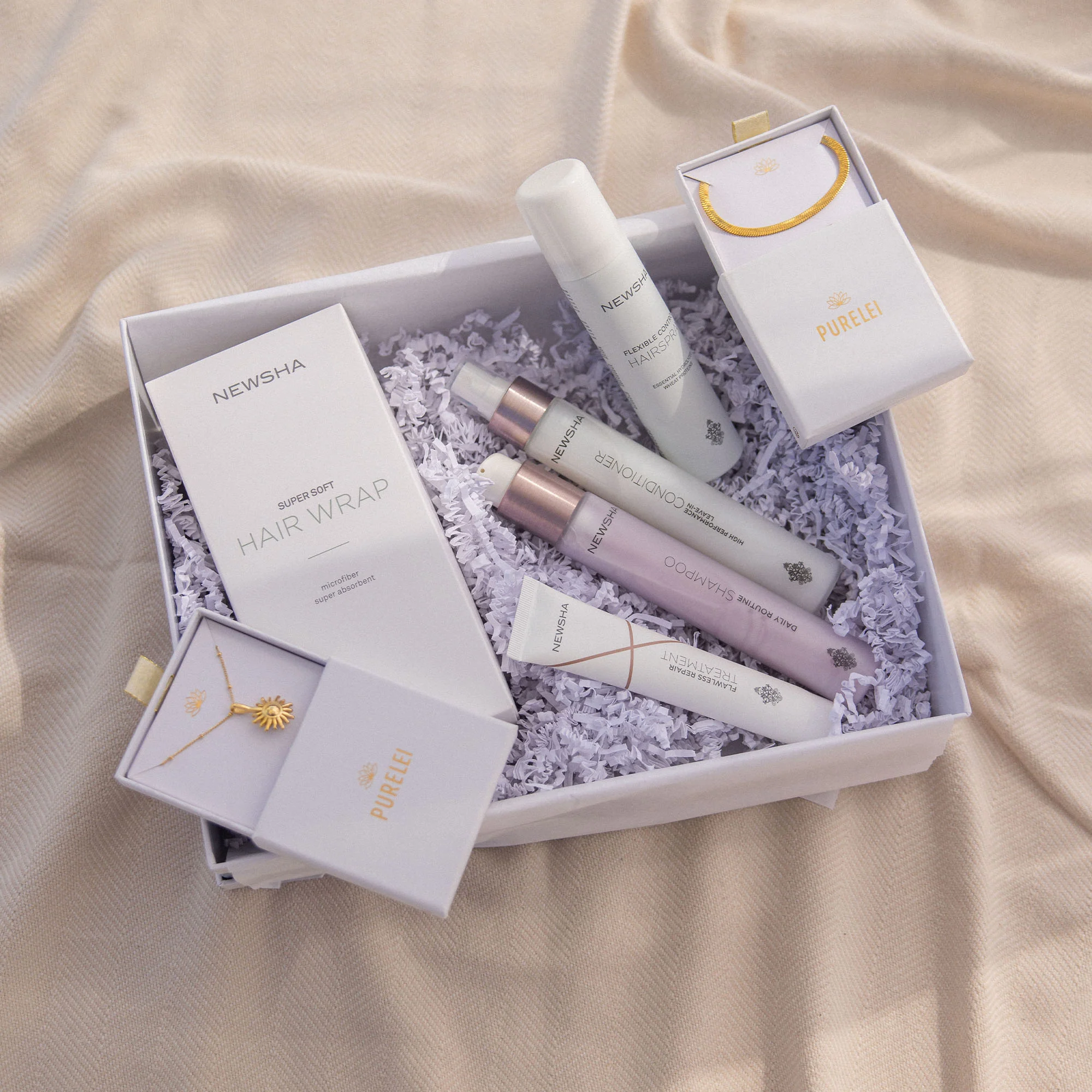 PURELEI × NEWSHA Box